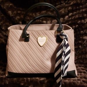 Pink Betsey Johnson XO purse